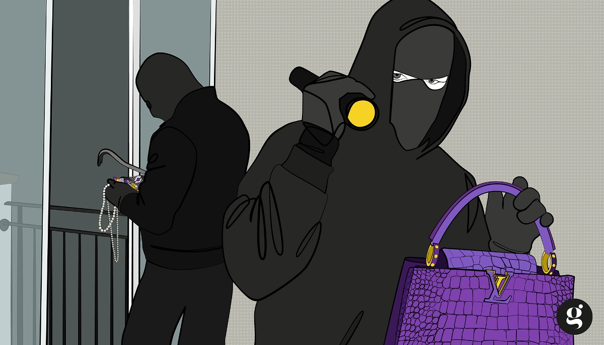 Ces derniers mois en France, des dizaines de figures du luxe ont été victimes de cambriolages avec violence, souvent qualifiés de “home-jacking”.
