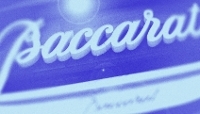 Baccarat pris en étau : redressement fiscal de 2,2 M€ et pertes récurrentes. 